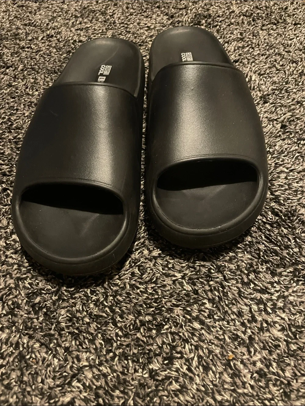 32 Degrees comfortable black